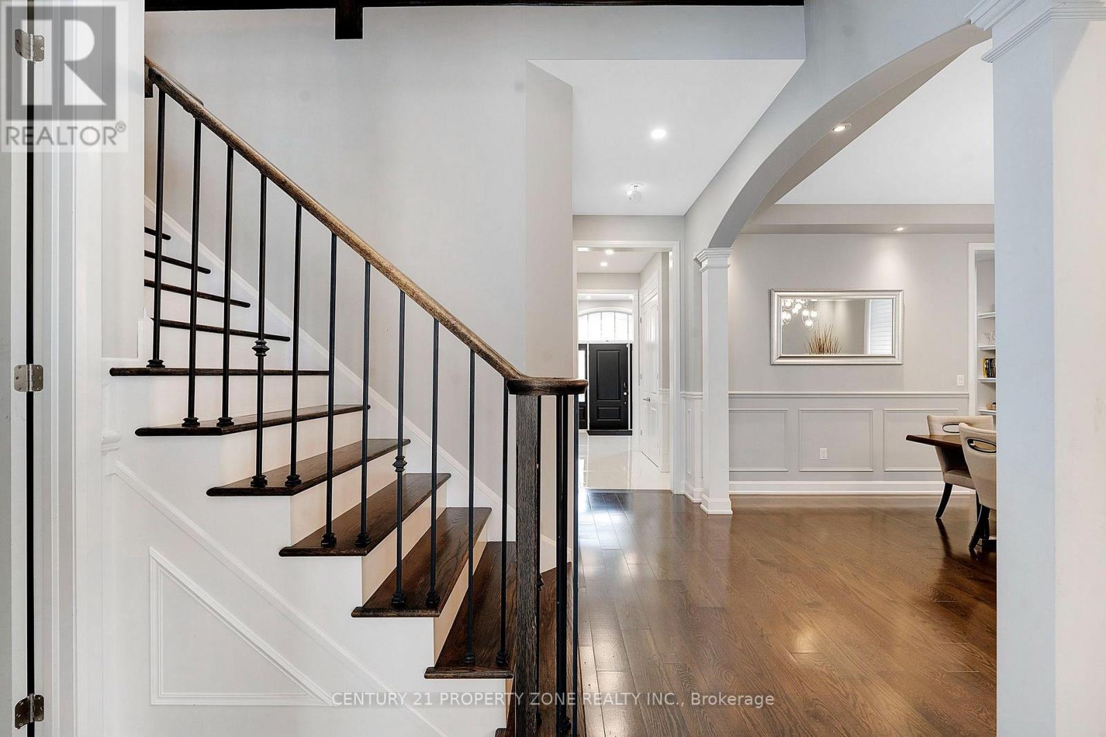 174 Mcwilliams Crescent, Oakville, Ontario L6M 0W5 - Photo 12 - W13700982