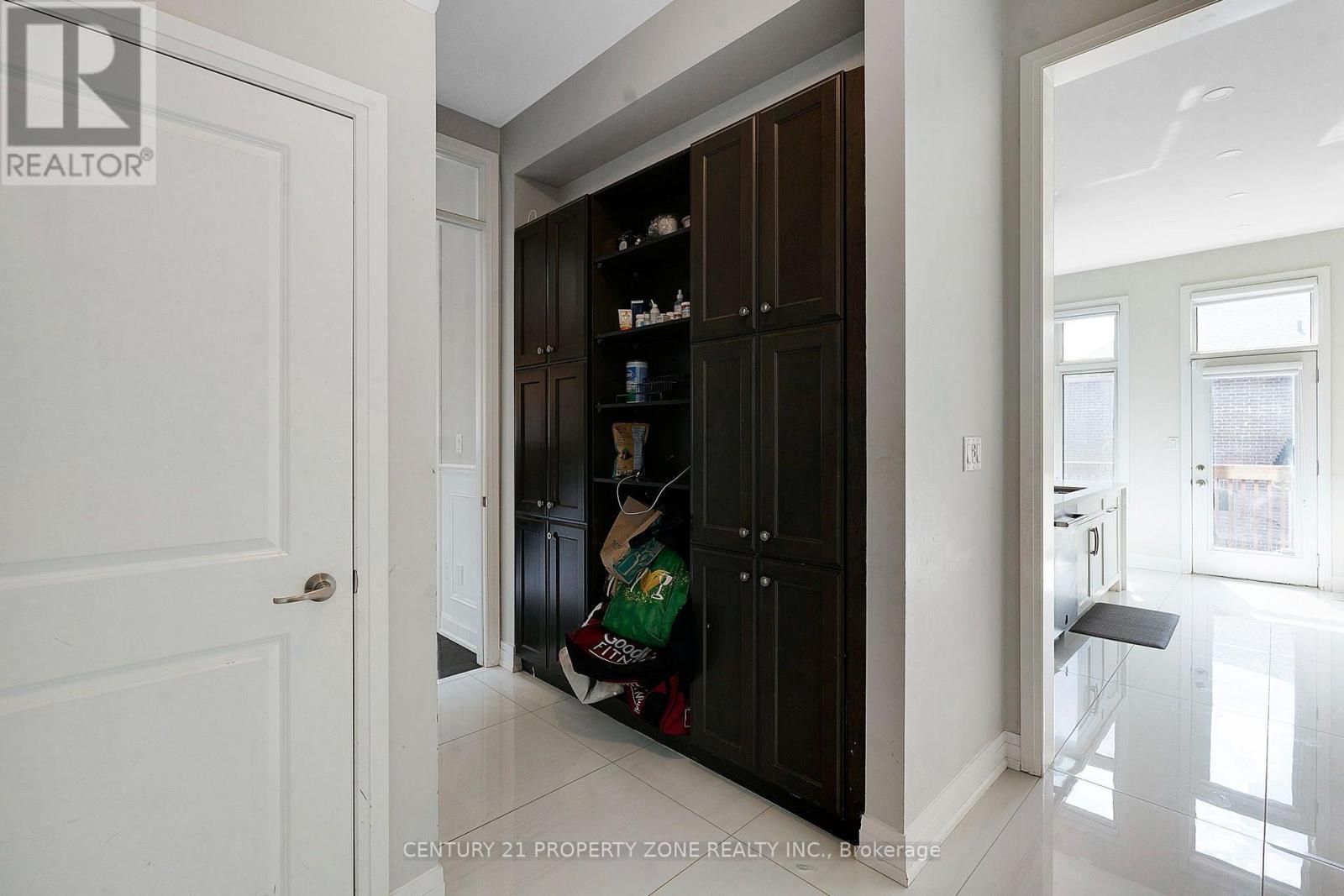 174 Mcwilliams Crescent, Oakville, Ontario L6M 0W5 - Photo 18 - W13700982