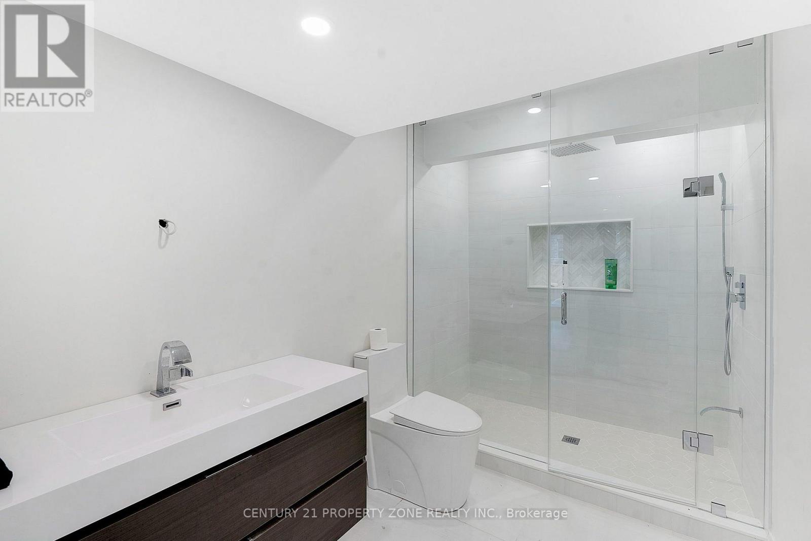 174 Mcwilliams Crescent, Oakville, Ontario L6M 0W5 - Photo 38 - W13700982