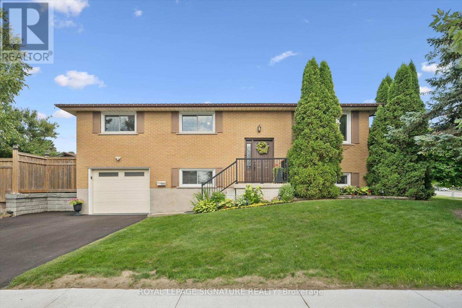 590 FERN ROAD, Waterloo, Ontario