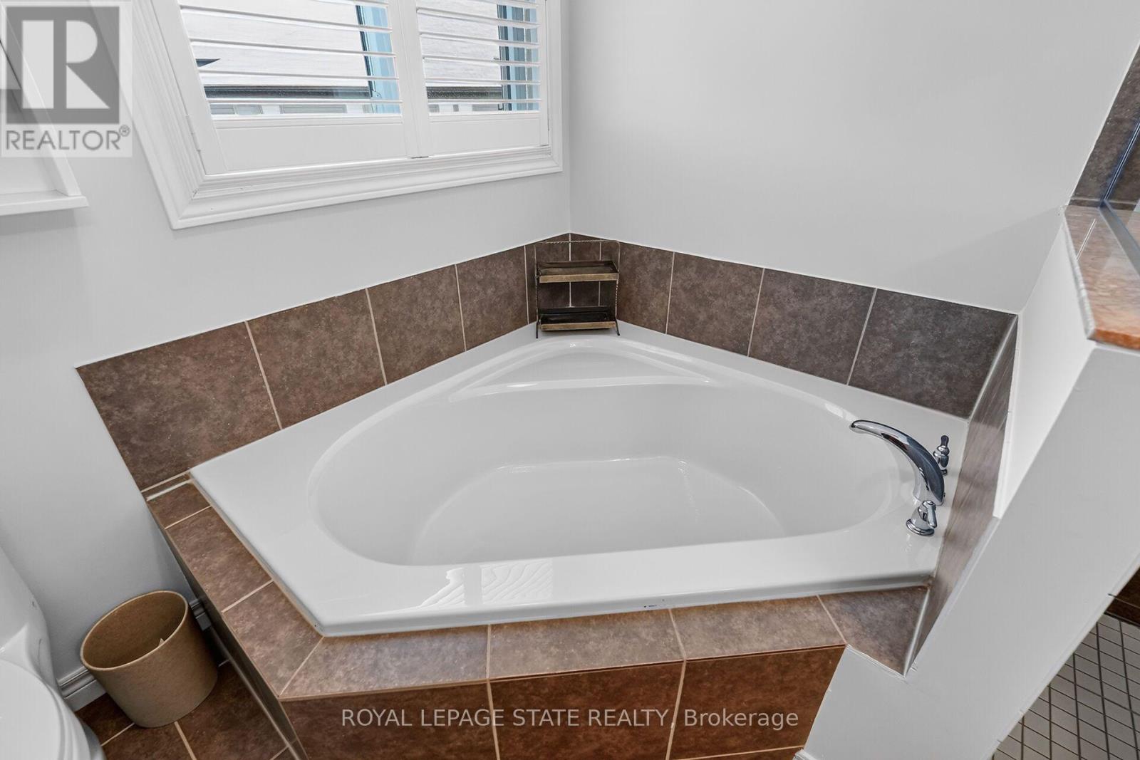 4079 Stadelbauer Drive, Lincoln, Ontario  L0R 1B7 - Photo 23 - X13700774