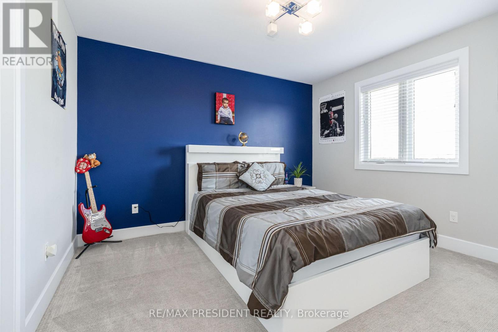2217 Wateroak Drive, London North, Ontario  N6G 5B4 - Photo 25 - X13700812