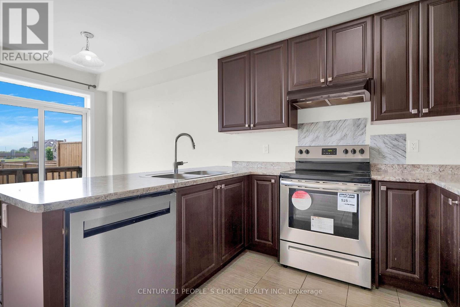 216 Explorer Way, Thorold, Ontario L2V 0K2 - Photo 17 - X13700866