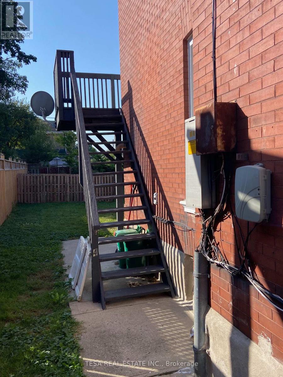 4 - 77 East Avenue, Brantford, Ontario  N3S 3L6 - Photo 5 - X13700946