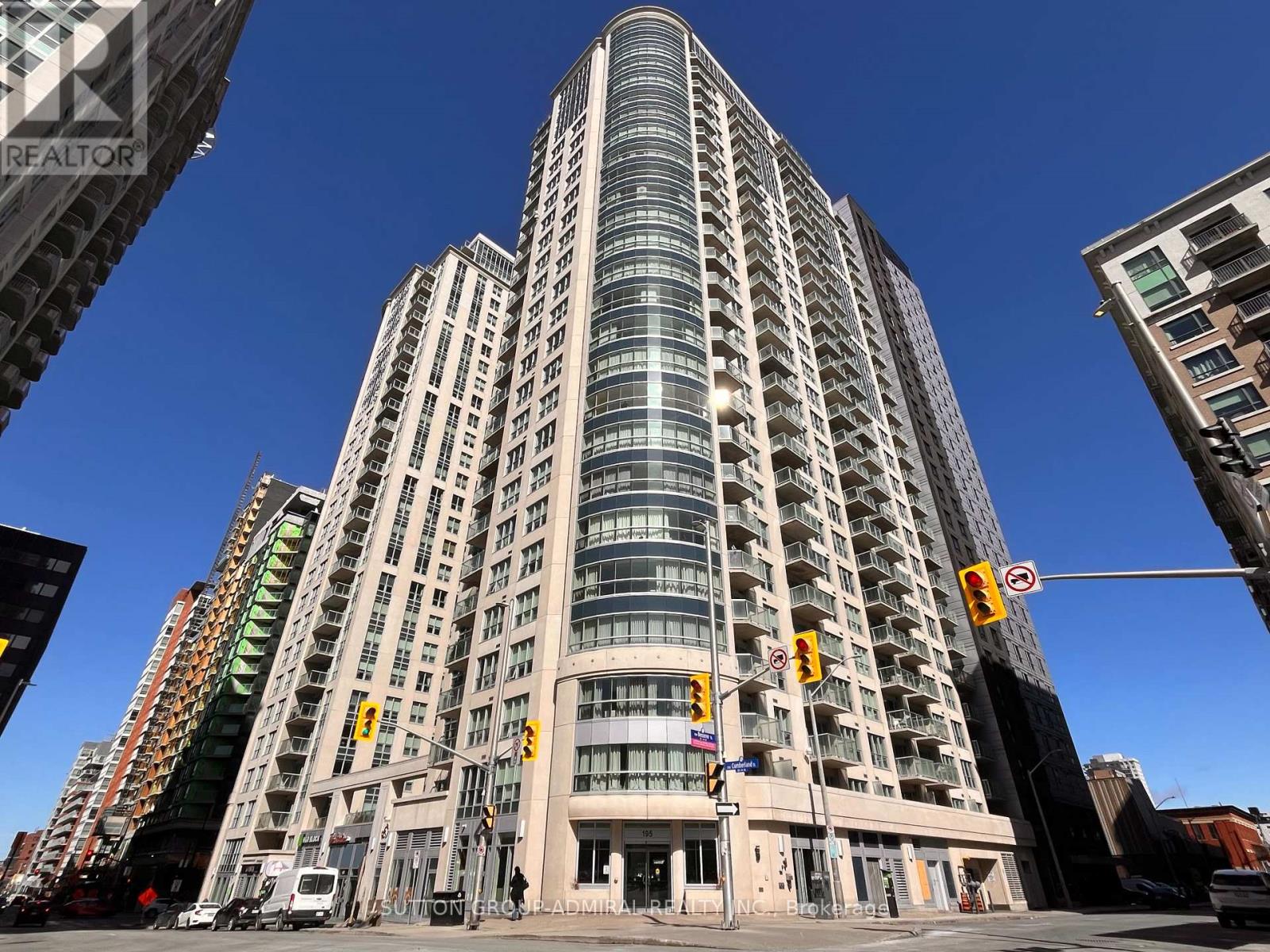 803 - 195 Besserer Street, Ottawa, Ontario K1N 0B6 - Photo 1 - X13700960