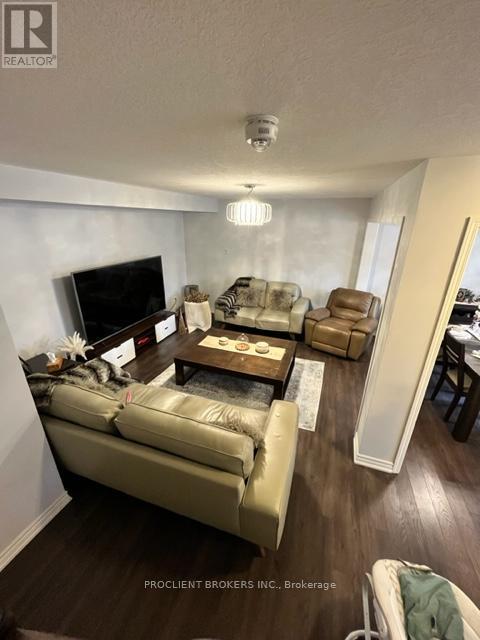 145 - 504 Goldenrod Lane, Kitchener, Ontario N2R 0L7 - Photo 8 - X13700994