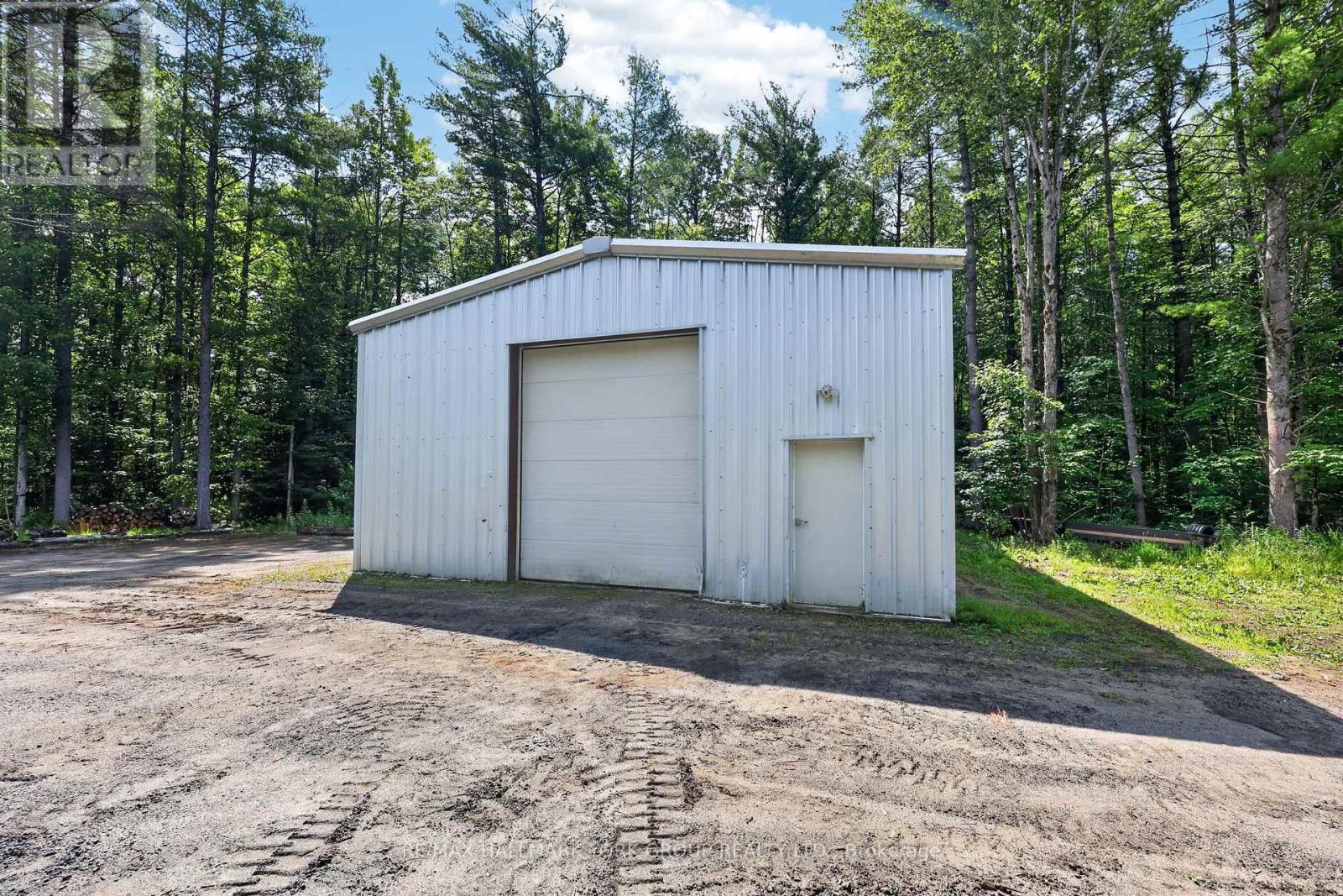 2285 Southwood Road, Gravenhurst, Ontario  P0E 1G0 - Photo 41 - X13701012