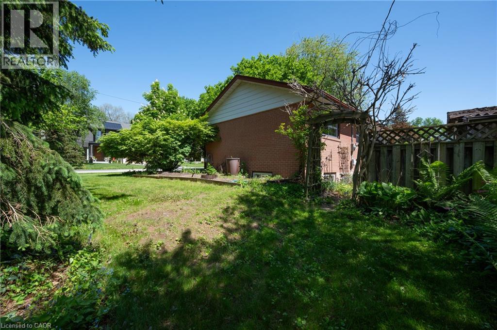 1304 Avon Crescent, Oakville, Ontario  L6J 2T7 - Photo 8 - 40857201