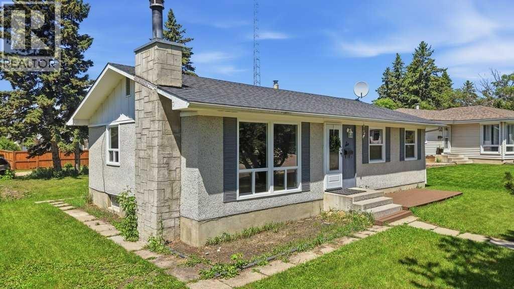 6 Onlsow Square, Red Deer, Alberta  T4N 5C6 - Photo 4 - A2326471
