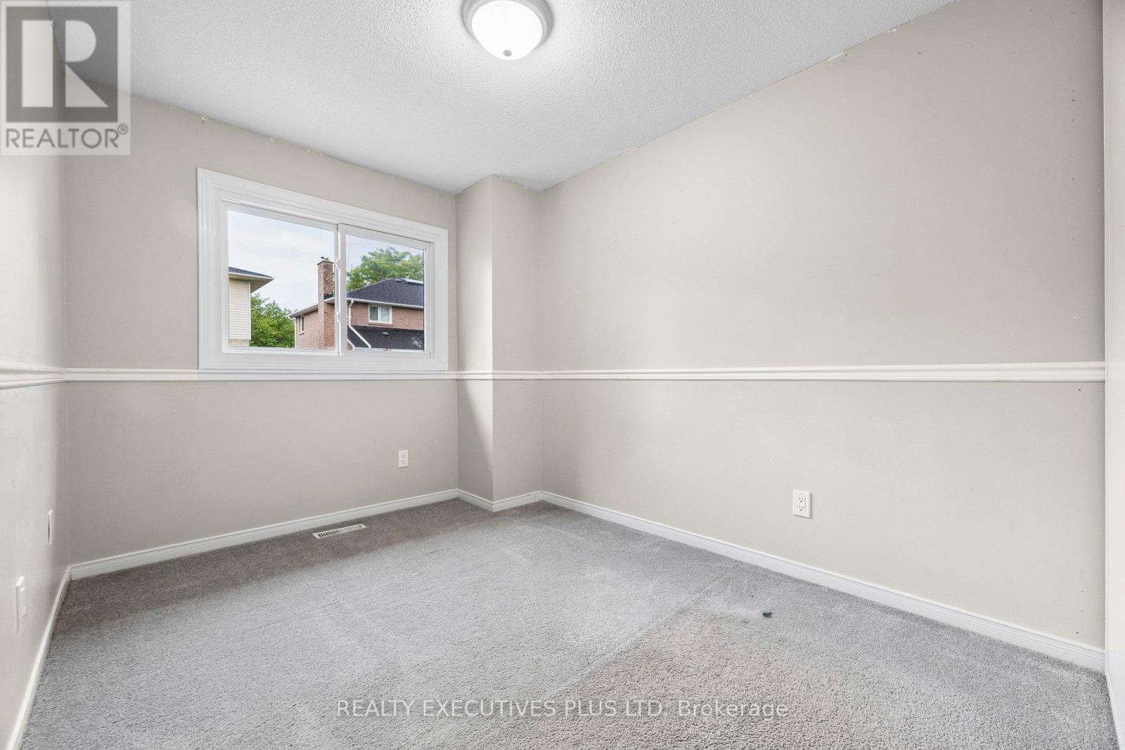 693 Barnes Crescent, Oshawa, Ontario  L1J 8K2 - Photo 30 - E13579782