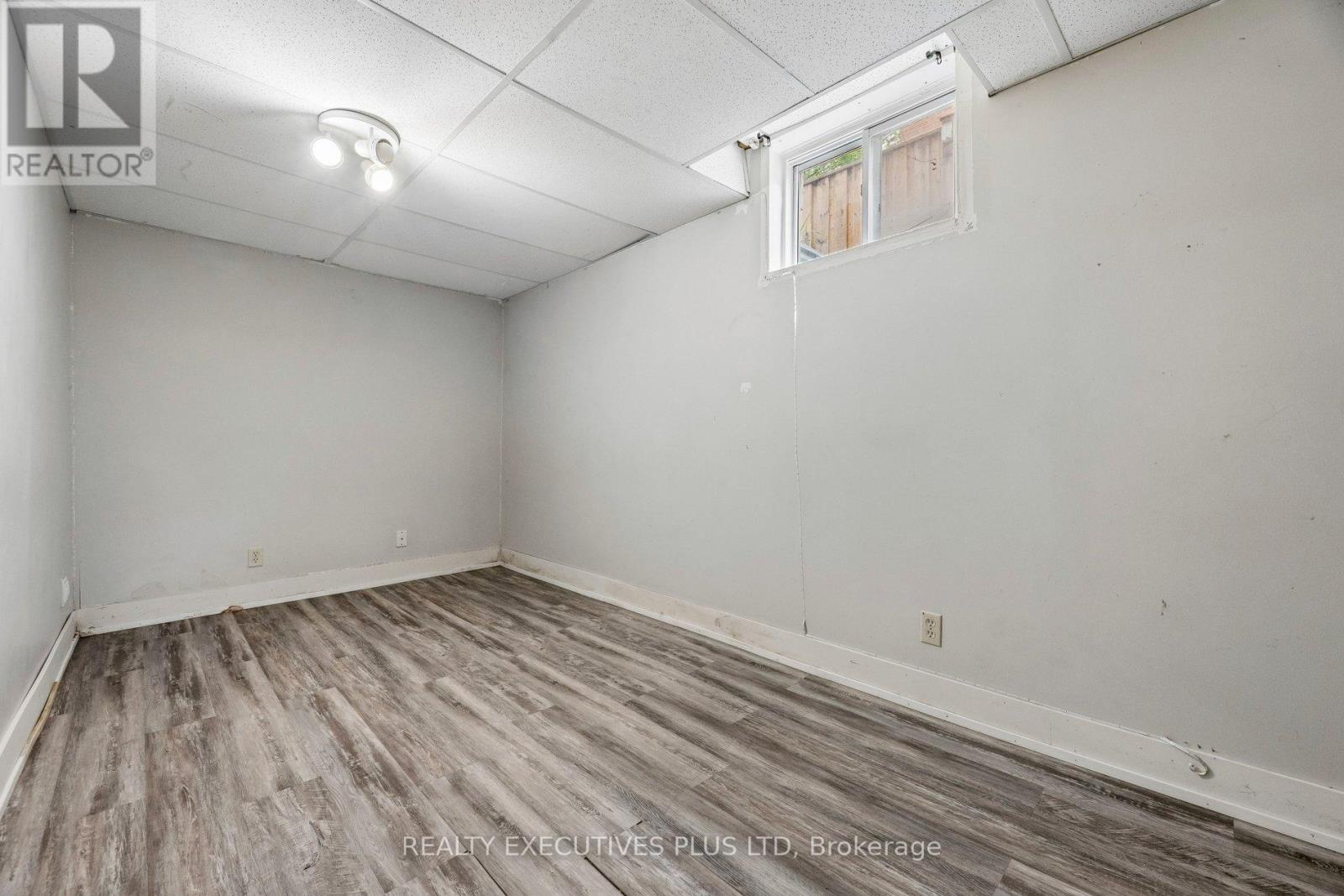 693 Barnes Crescent, Oshawa, Ontario  L1J 8K2 - Photo 38 - E13579782