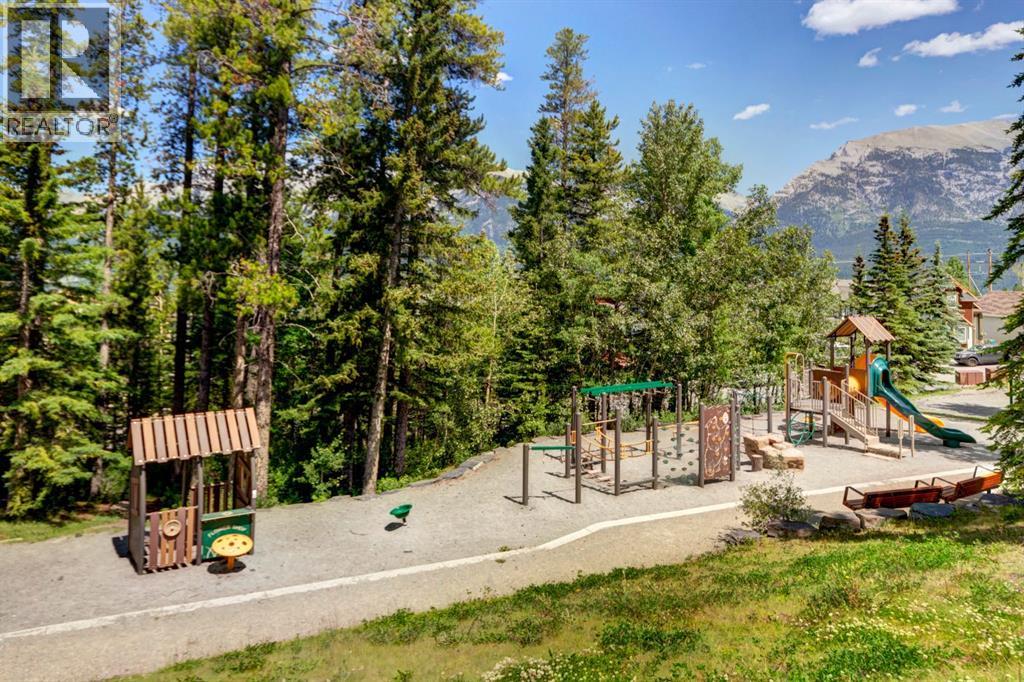 3, 823 Wilson Way, Canmore, Alberta  T1W 2Y8 - Photo 32 - A2328464