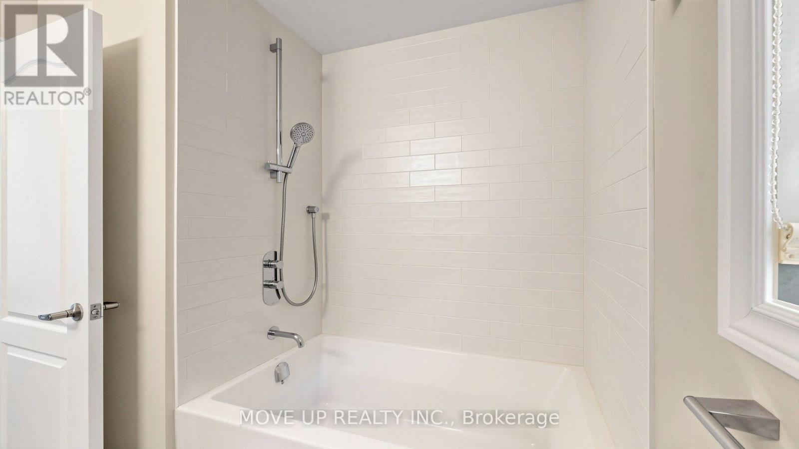 35 Lauderdale Drive, Vaughan, Ontario  L6A 4G8 - Photo 37 - N13598666