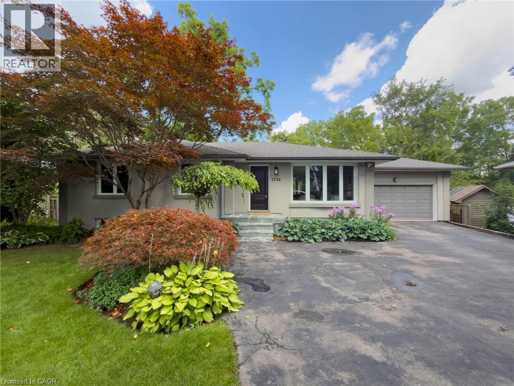 1239 Baldwin Drive, Oakville, Ontario  L6J 2W4 - Photo 2 - 40855277