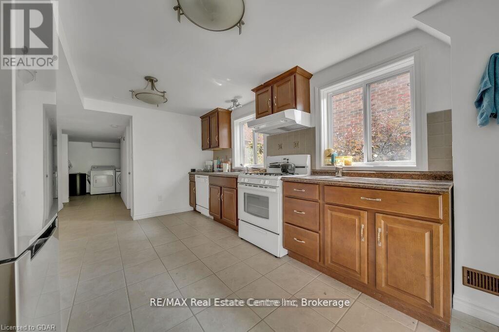 61 Moffatt Lane, Guelph, Ontario  N1G 5E8 - Photo 20 - X13684954
