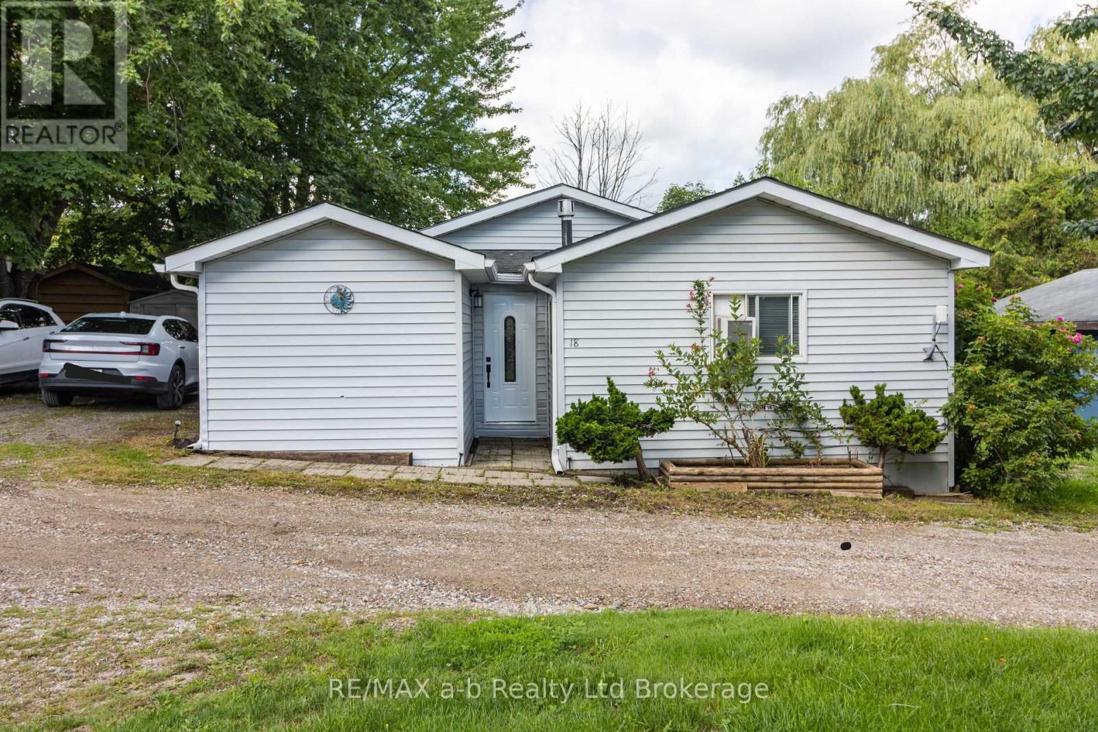596101 Highway 59     18 Tropicana Crescent, East Zorra-Tavistock, Ontario  N4S 7W1 - Photo 16 - X13700972