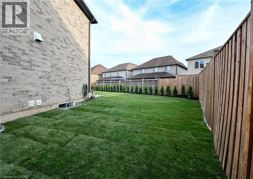 923 Eaglecrest Court, Kitchener, Ontario  N2K 0B8 - Photo 43 - 40856970