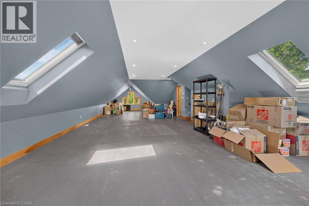 2074 Governors Road, Ancaster, Ontario  L0R 1J0 - Photo 33 - 40857405
