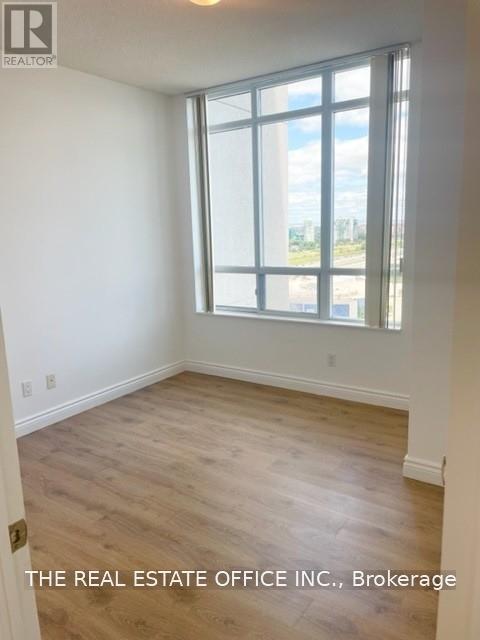 2306 - 335 Rathburn Road, Mississauga, Ontario  L5B 0C8 - Photo 9 - W13661228