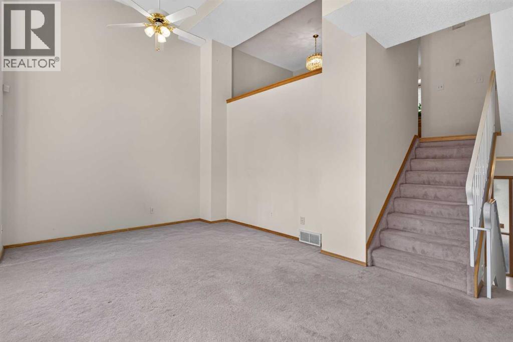 52 Glenbrook Villas SW, Calgary, Alberta  T3E 7E8 - Photo 7 - A2338941