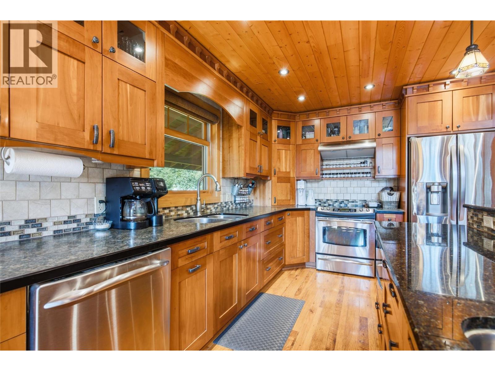 580 Park Drive, Clearwater, British Columbia  V0E 1N1 - Photo 19 - 10398026