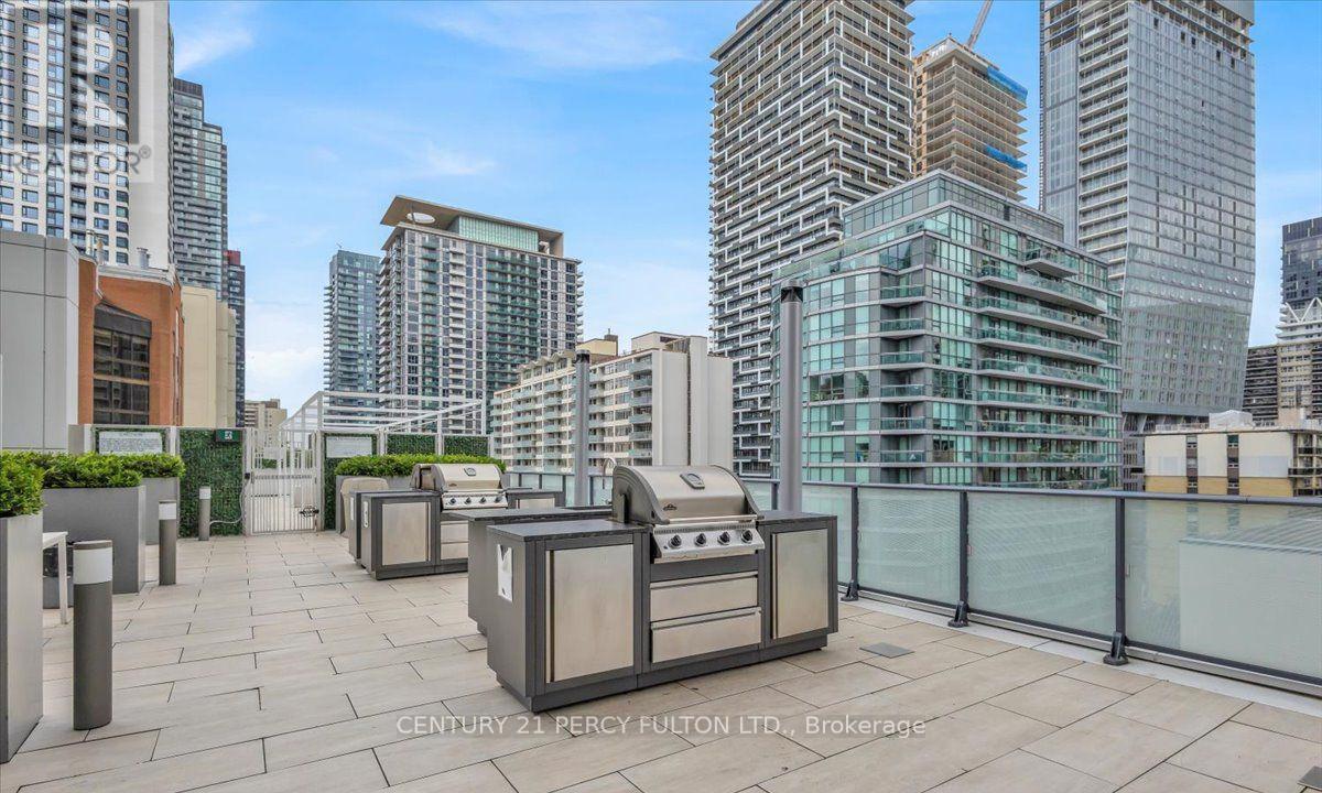 4207 - 161 Roehampton Avenue, Toronto, Ontario  M4P 1P9 - Photo 20 - C13700388