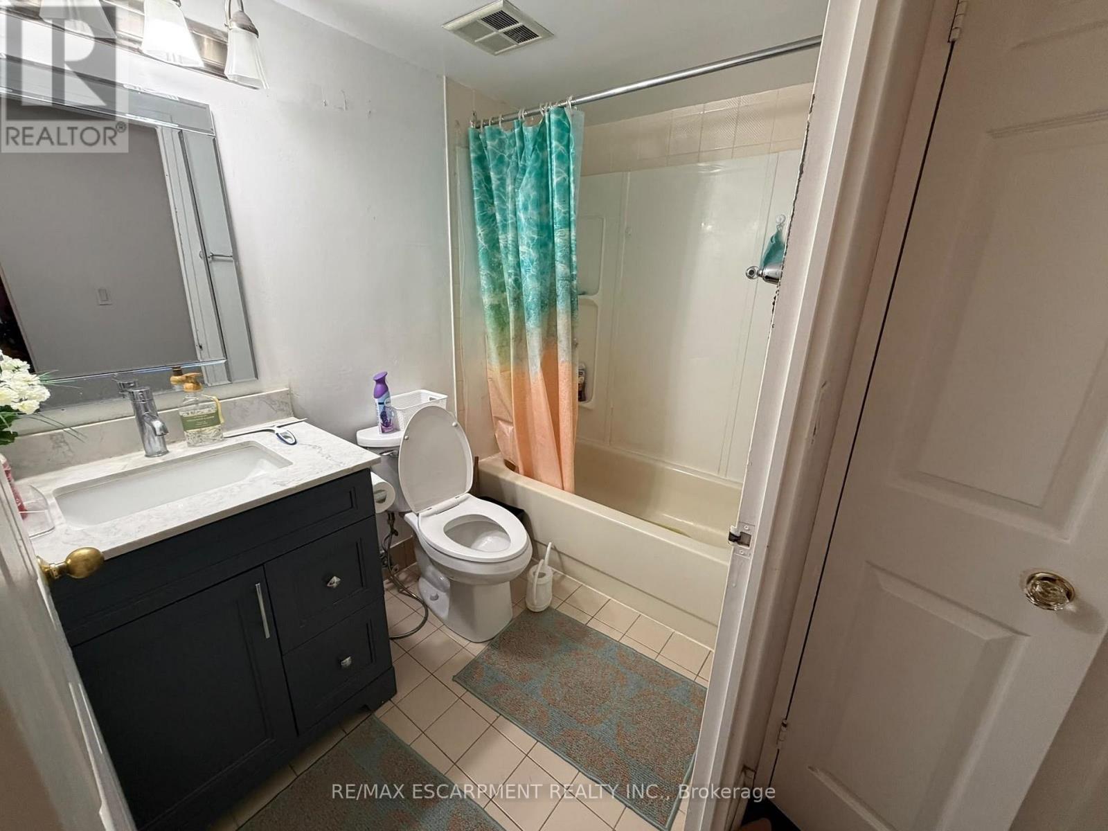 802 - 325 Webb Drive, Mississauga, Ontario  L5B 3Z9 - Photo 15 - W13700832