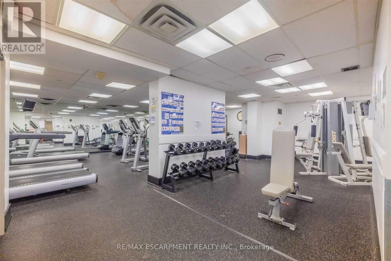 802 - 325 Webb Drive, Mississauga, Ontario  L5B 3Z9 - Photo 23 - W13700832