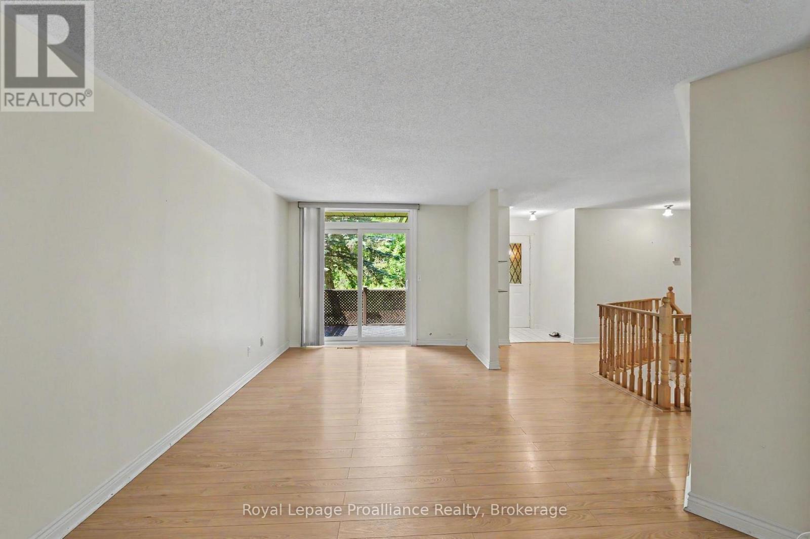201 - 245 Elgin Street W, Cobourg, Ontario  K9A 5M1 - Photo 3 - X13701122