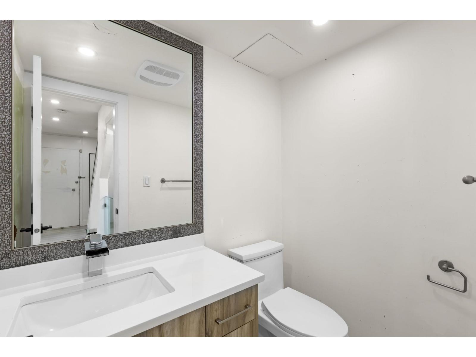 139 15215 105 Avenue, Surrey, British Columbia  V3R 1R9 - Photo 18 - R3157592