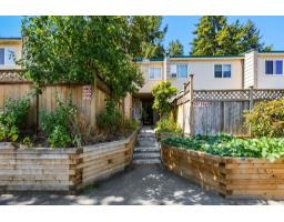 139 15215 105 AVENUE, Surrey, British Columbia