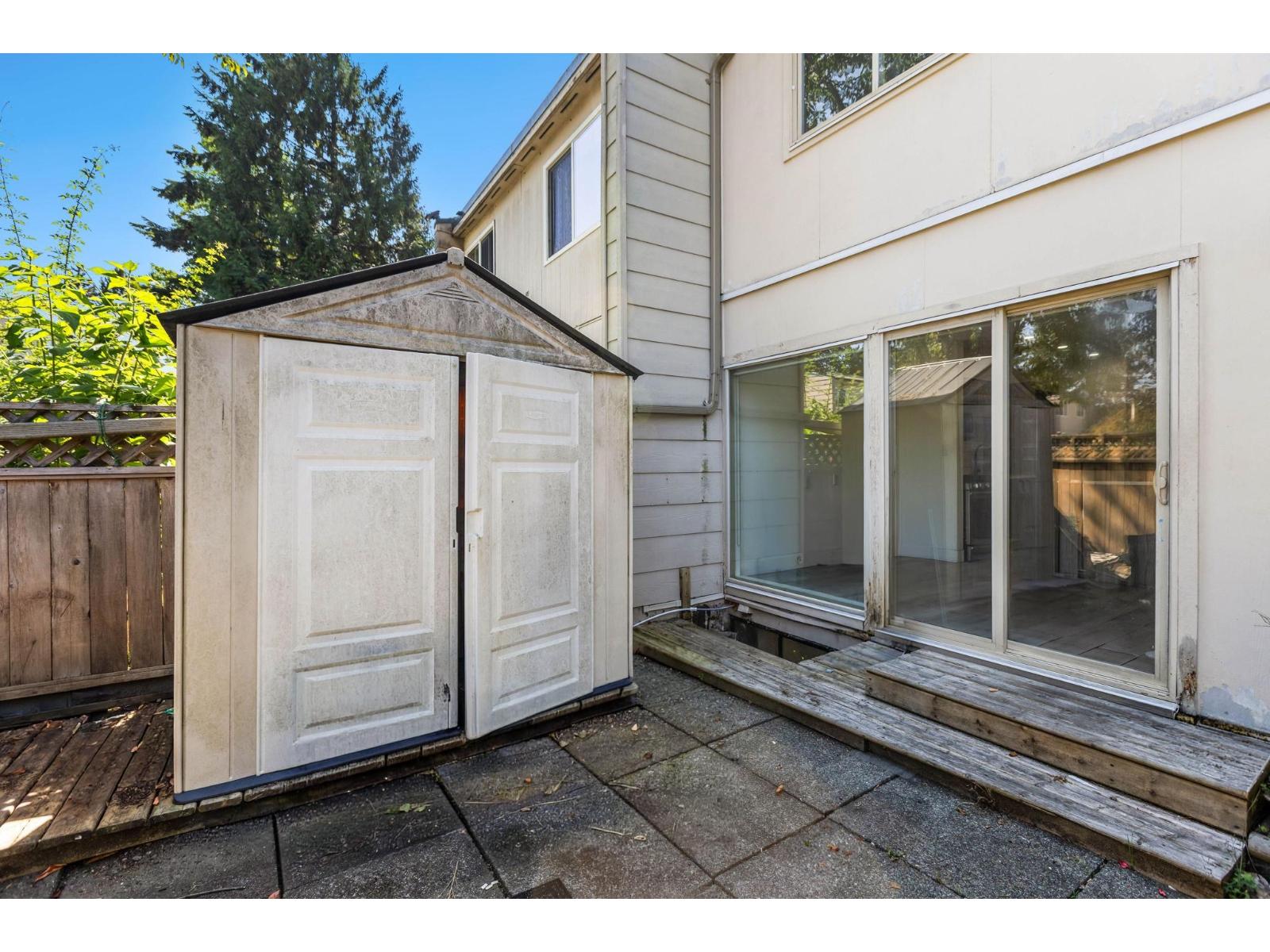 139 15215 105 Avenue, Surrey, British Columbia  V3R 1R9 - Photo 37 - R3157592
