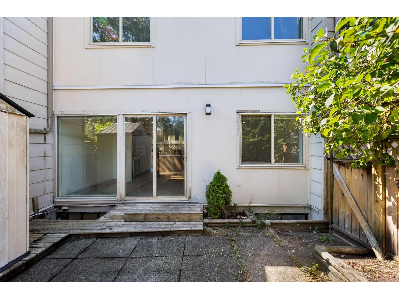 139 15215 105 Avenue, Surrey, British Columbia  V3R 1R9 - Photo 36 - R3157592