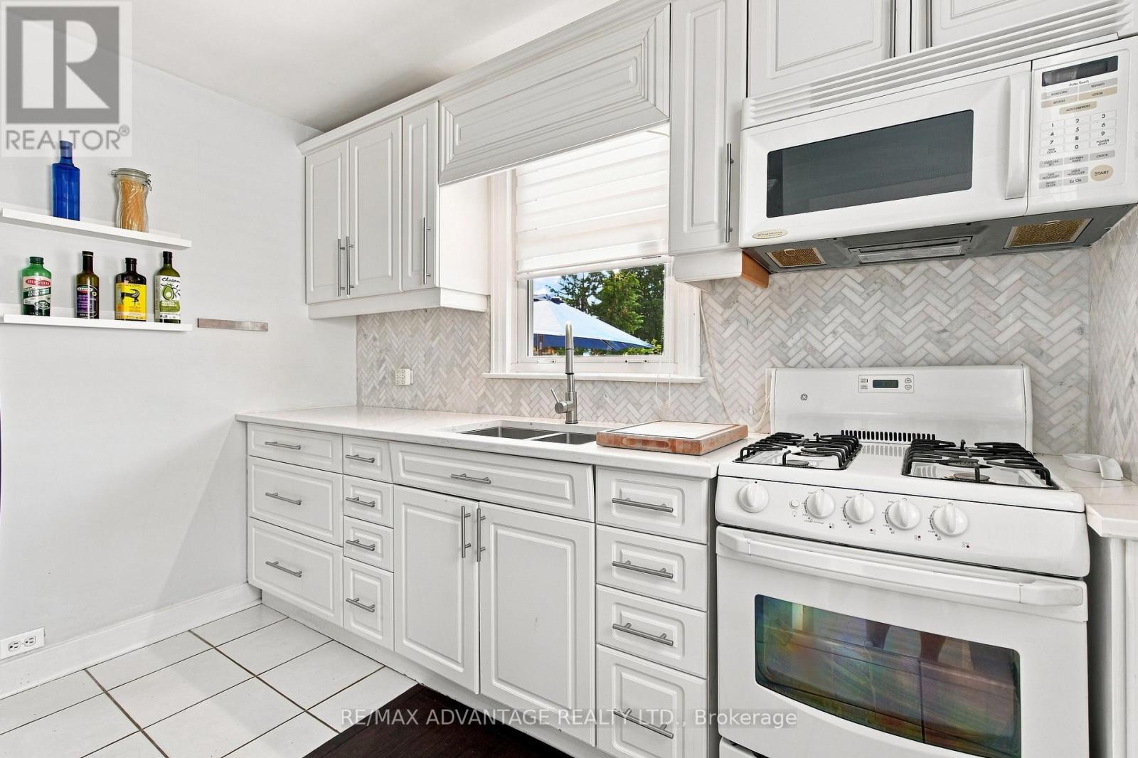 77 First Avenue, St. Thomas, Ontario  N5R 4N6 - Photo 13 - X13701110