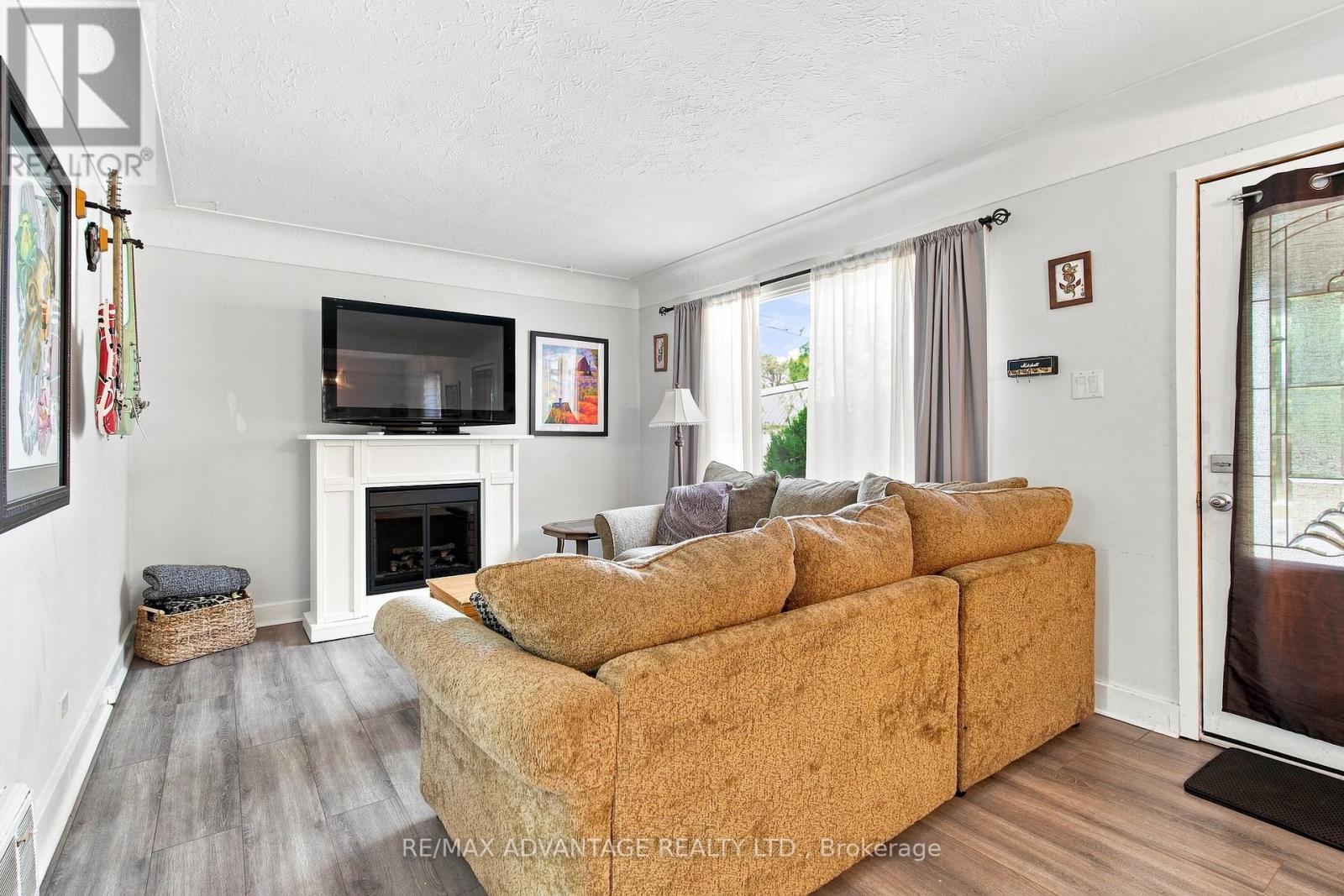 77 First Avenue, St. Thomas, Ontario  N5R 4N6 - Photo 8 - X13701110