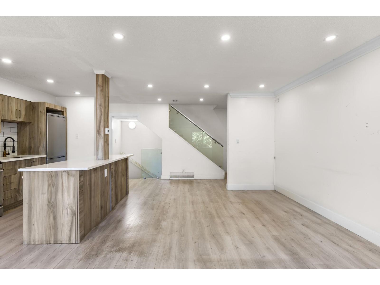 139 15215 105 Avenue, Surrey, British Columbia  V3R 1R9 - Photo 13 - R3157592