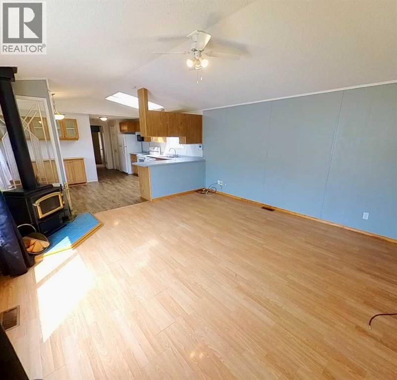 27, 5211 55 Avenue, Rocky Mountain House, Alberta T4T 1M8 - Photo 12 - A2327177