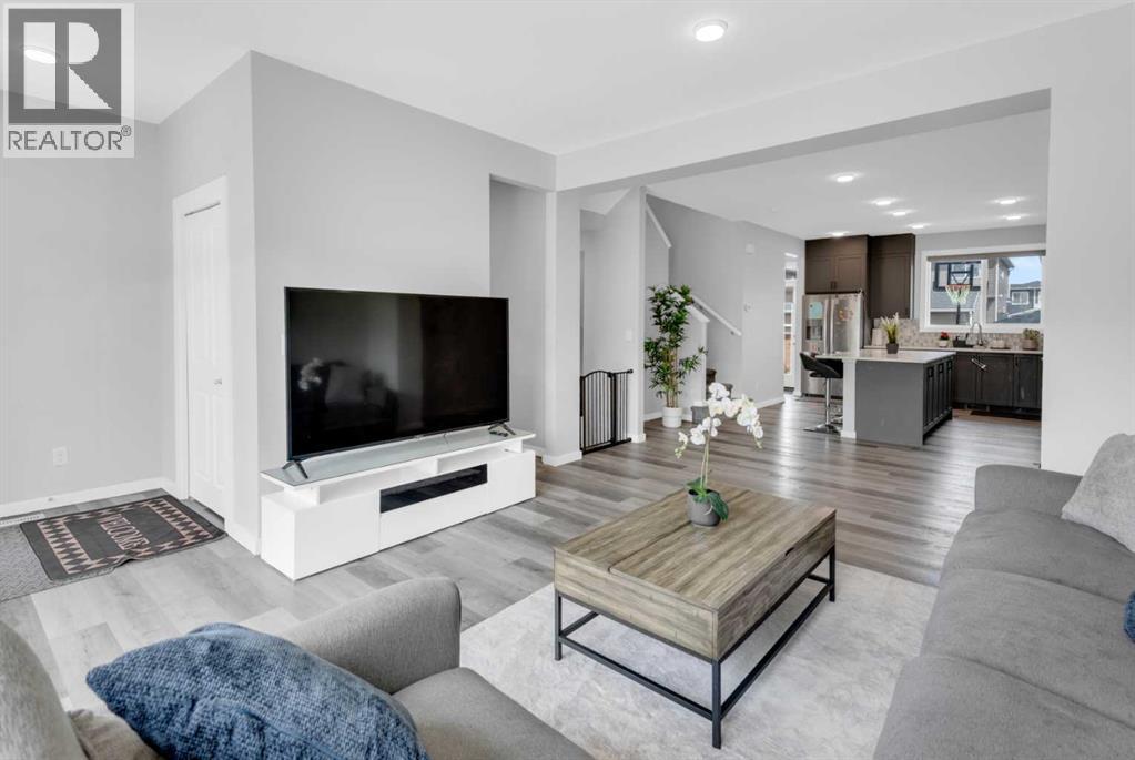 232 Walgrove Way  SE, Calgary, Alberta  T2X 4A3 - Photo 4 - A2315399