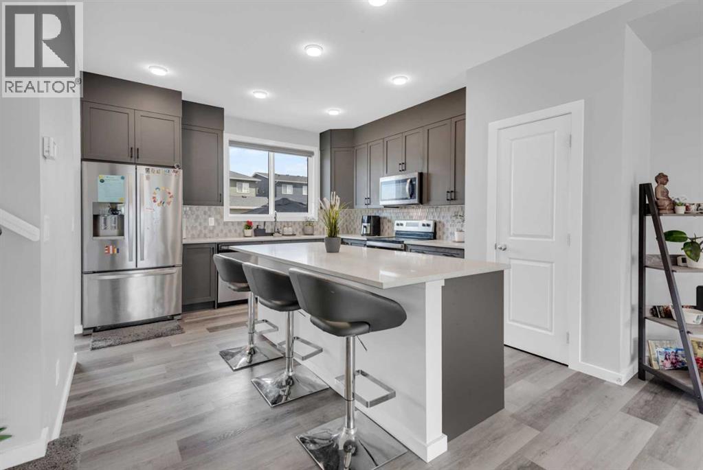 232 Walgrove Way  SE, Calgary, Alberta  T2X 4A3 - Photo 9 - A2315399