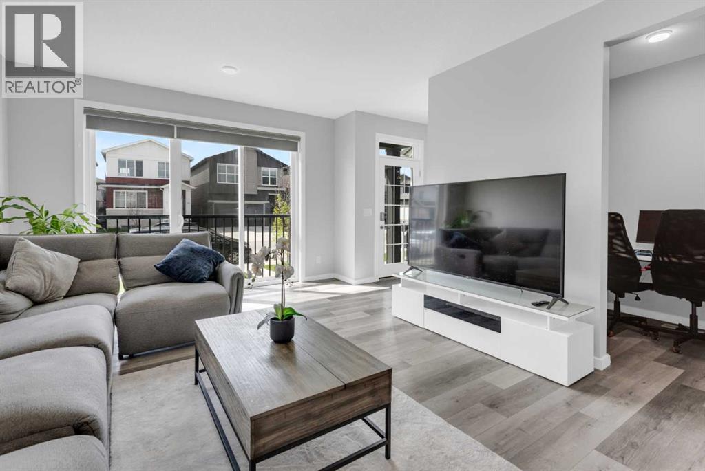 232 Walgrove Way  SE, Calgary, Alberta  T2X 4A3 - Photo 5 - A2315399