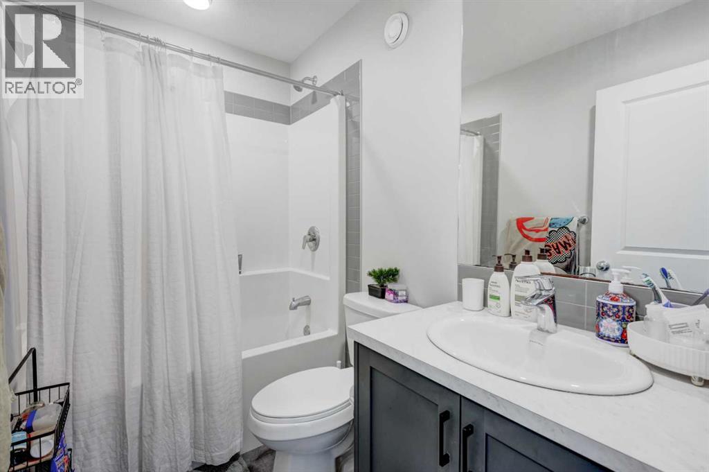 232 Walgrove Way  SE, Calgary, Alberta  T2X 4A3 - Photo 21 - A2315399