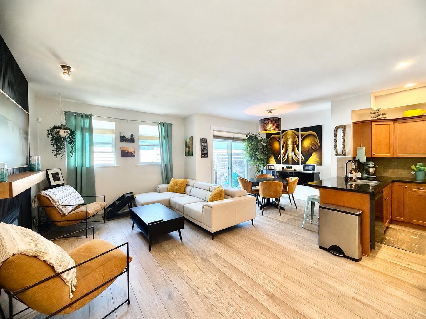 3 18011 70 AVENUE, Surrey, British Columbia