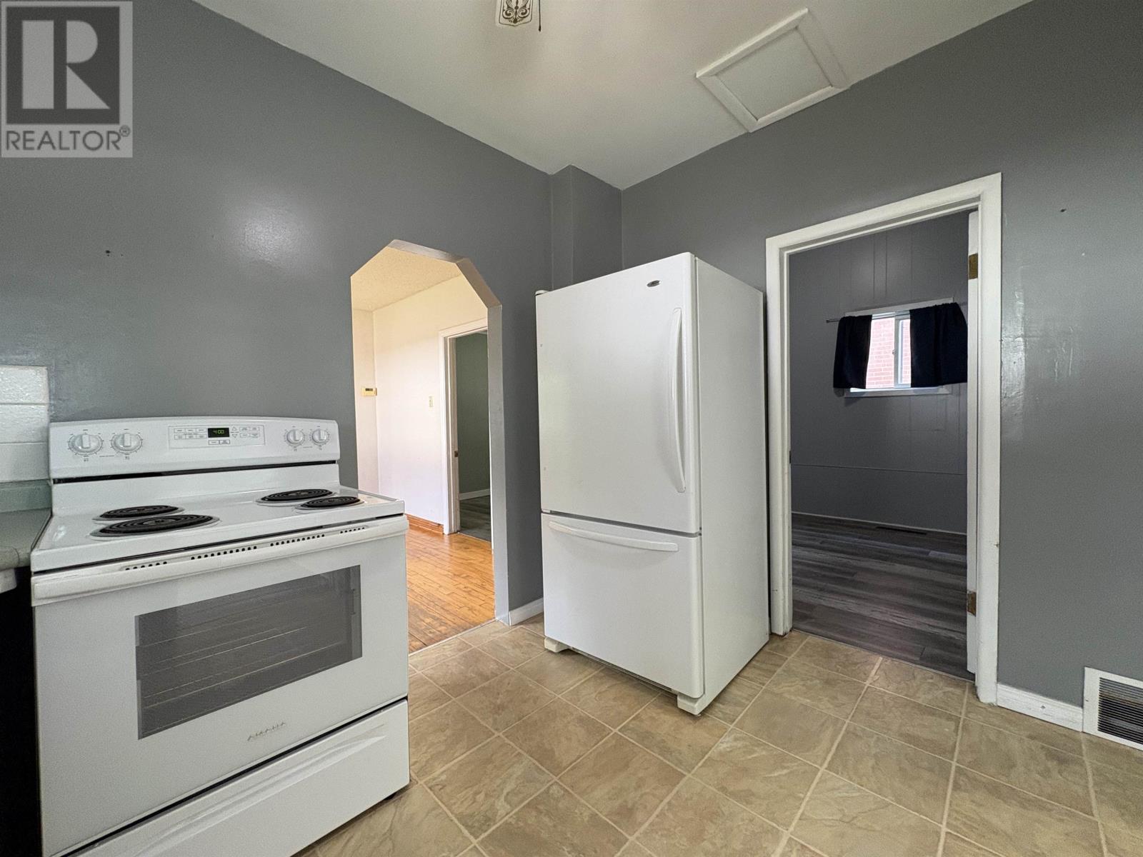 240 Third St W, Fort Frances, Ontario  P9A 3A5 - Photo 10 - TB2602405