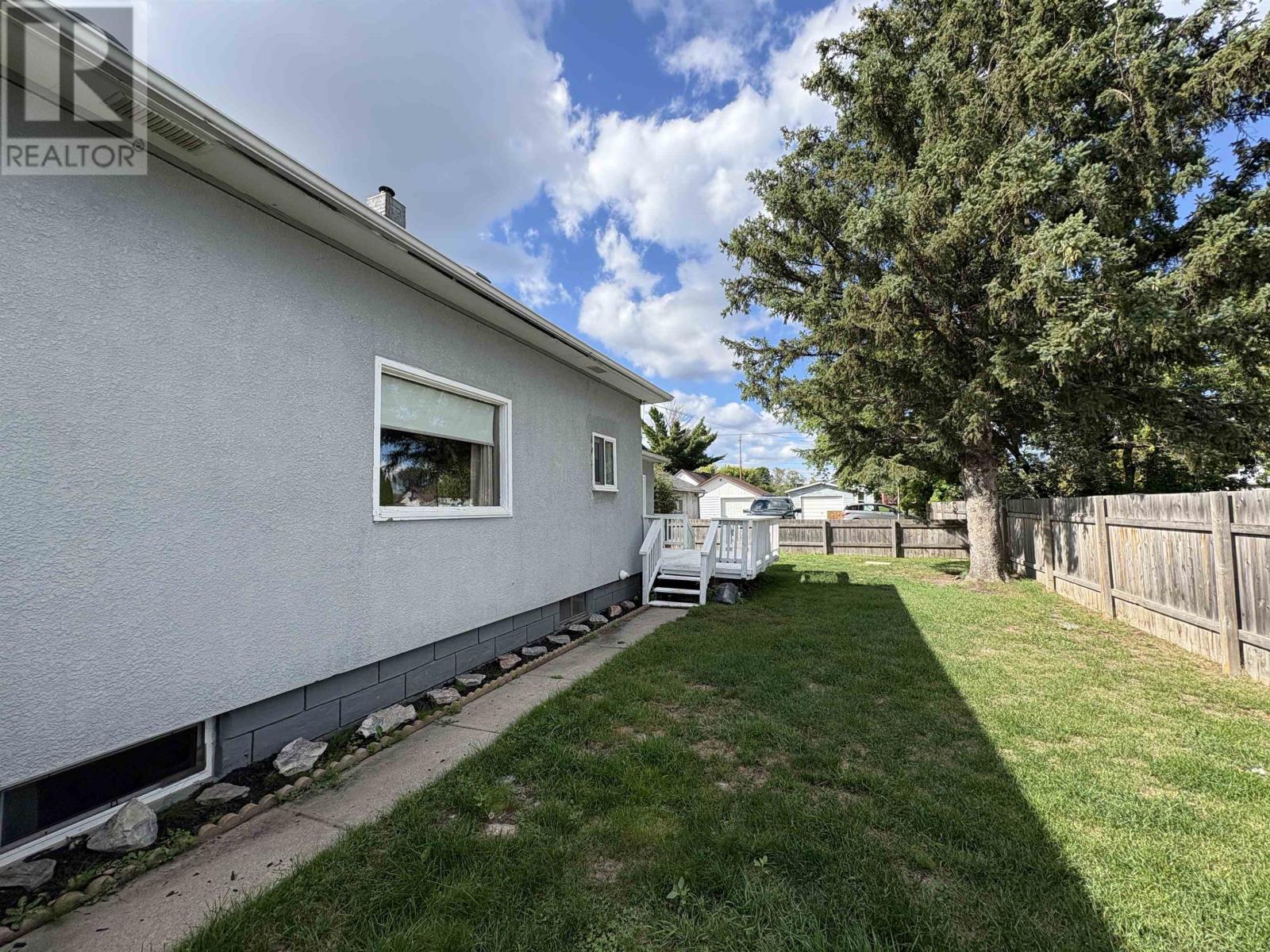 240 Third St W, Fort Frances, Ontario  P9A 3A5 - Photo 27 - TB2602405