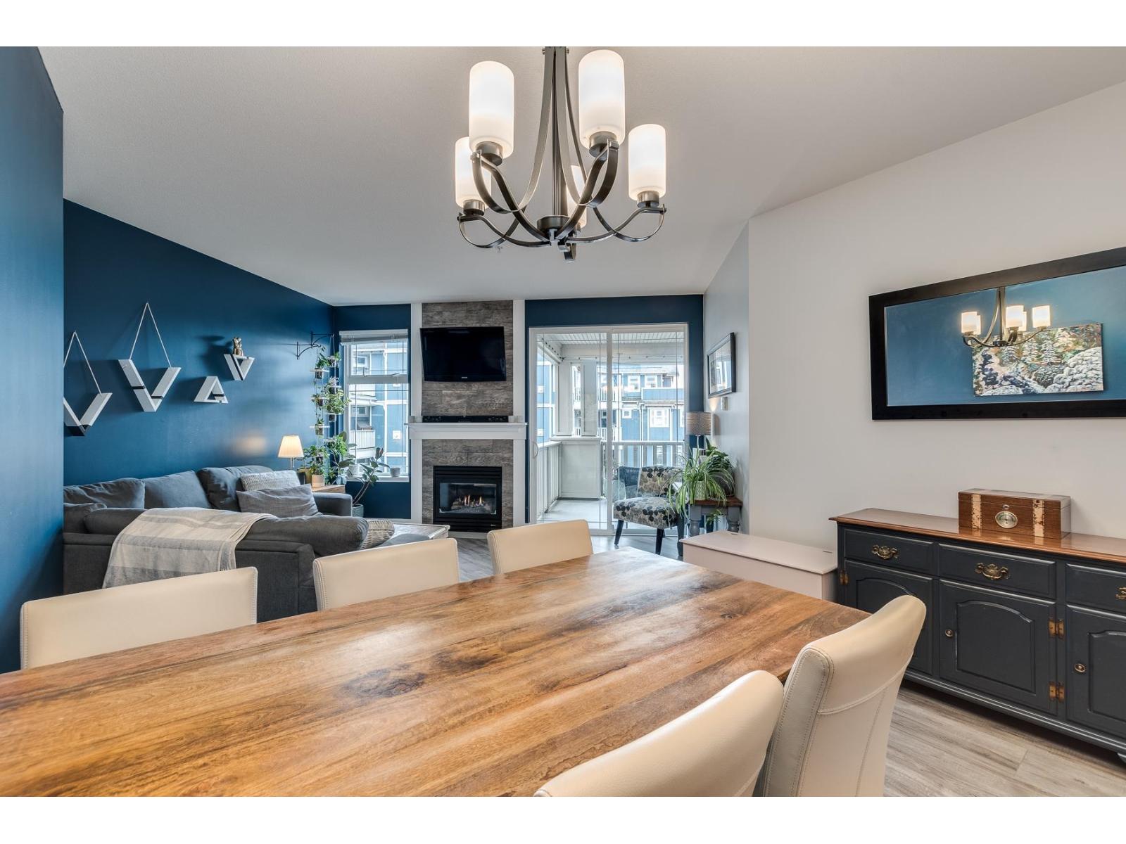 307 15368 16a Avenue, Surrey, British Columbia  V4A 1S9 - Photo 3 - R3157817