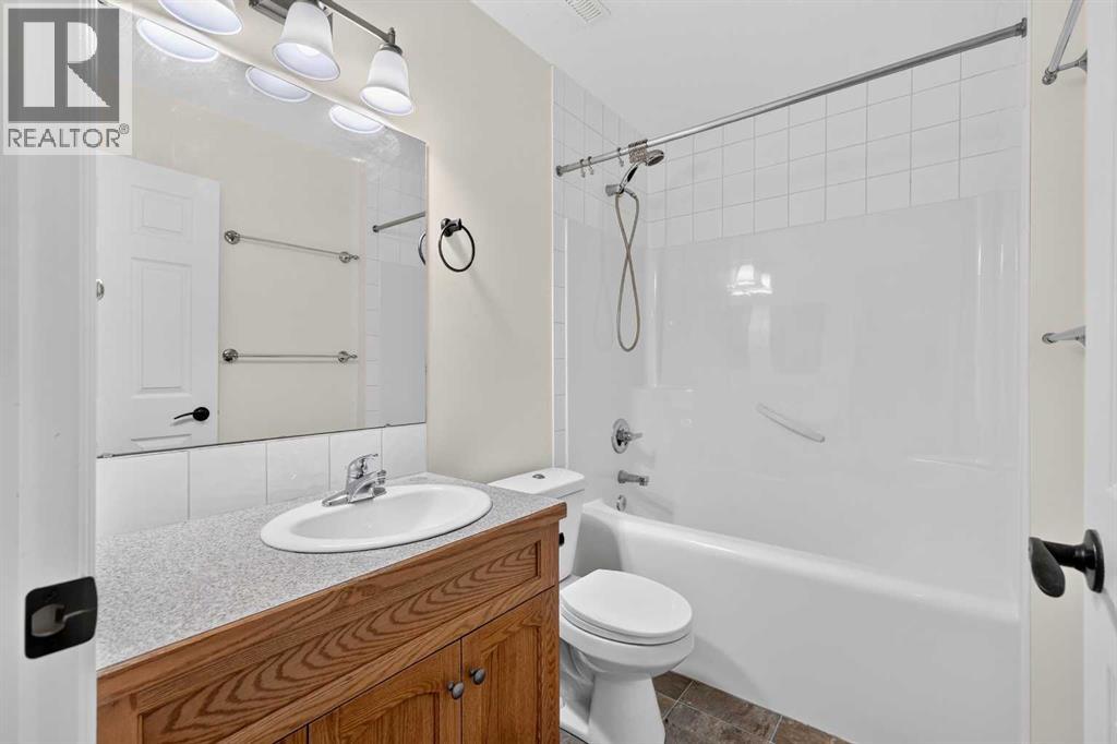 219 Hillcrest Boulevard, Strathmore, Alberta  T1P 1Z6 - Photo 37 - A2319926