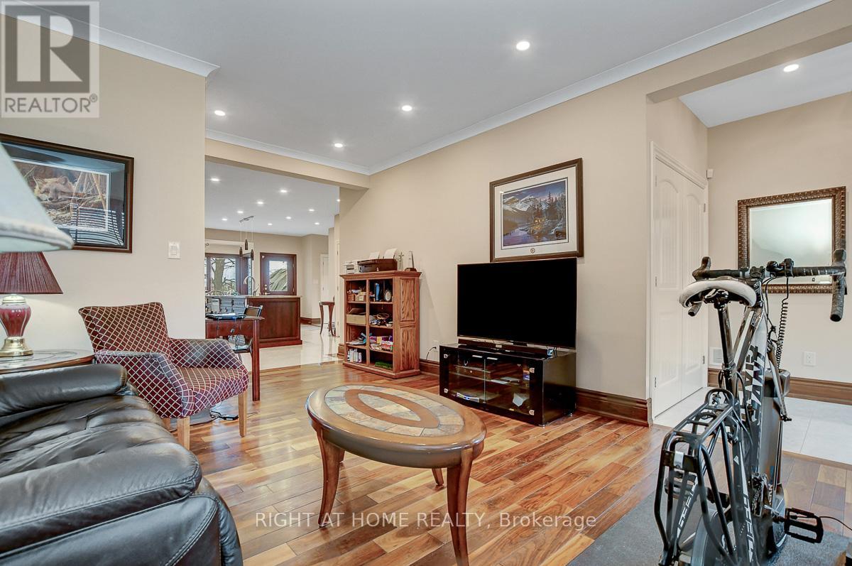 1271 Field Street, Ottawa, Ontario  K2C 2P9 - Photo 7 - X13701088