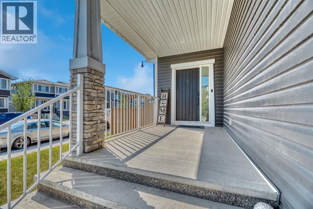 303 Dawson Harbour Court, Chestermere, Alberta  T1X 1Z6 - Photo 5 - A2332289