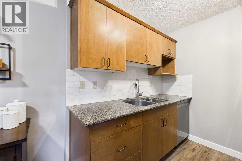 831, 6400 Coach Hill Road SW, Calgary, Alberta  T3H 1B8 - Photo 15 - A2338874