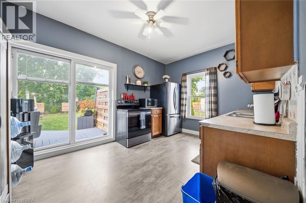 36 Walter Street, Brantford, Ontario  N3S 1N6 - Photo 15 - 40850490